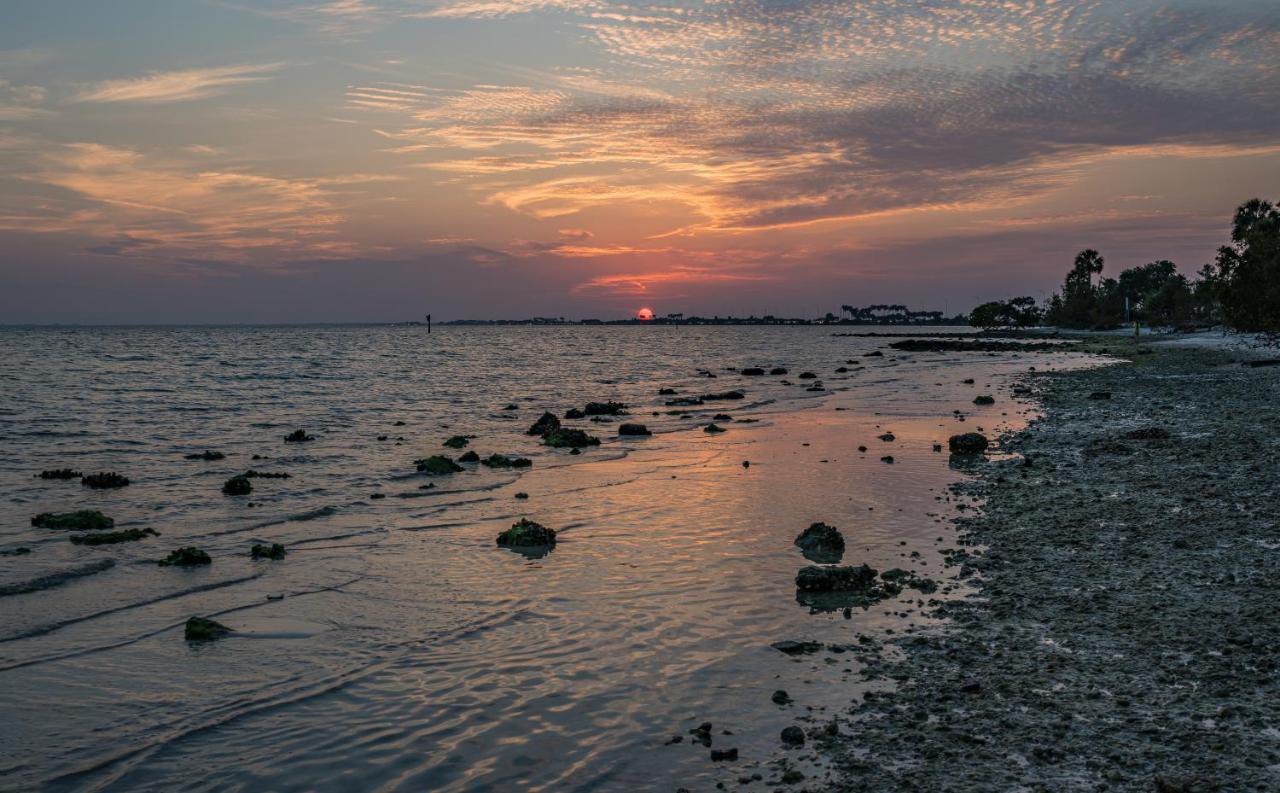 Sunset Paradise - Find Yourself In Тампа Экстерьер фото